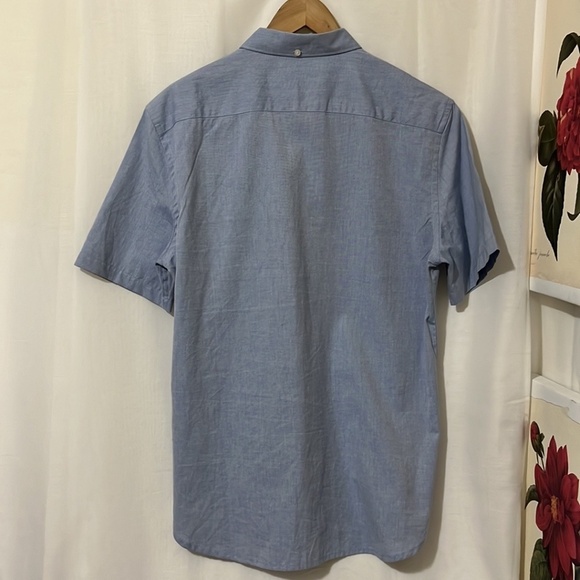 NWOT French Connection 100% Cotton Blue Short Sleeve Shirt - Picture 4 of 4